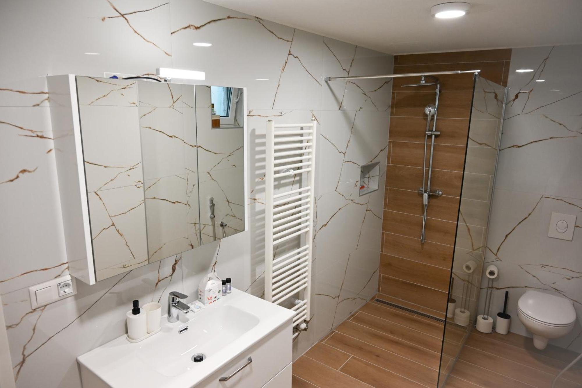 Apartma Cave Bliss Maribor Exteriör bild